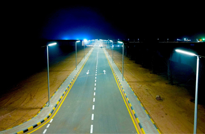 مجموعة Anern المكونة من 110 وحدات من أضواء الشوارع الشمسية المتكاملة SLZ-120W بتقنية LiFePO4 في مشروع إنارة الطرق بليبيا